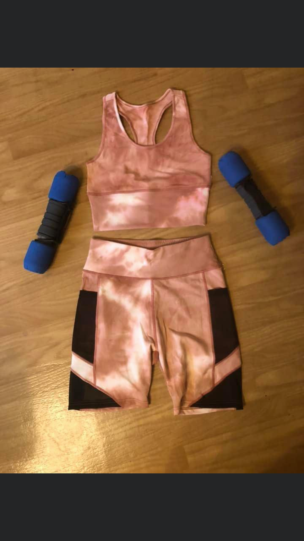 Active Bra Crop/Biker short set with phone pockets.